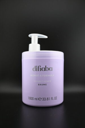 Alternative view of Monoï-A Formula Conditioner